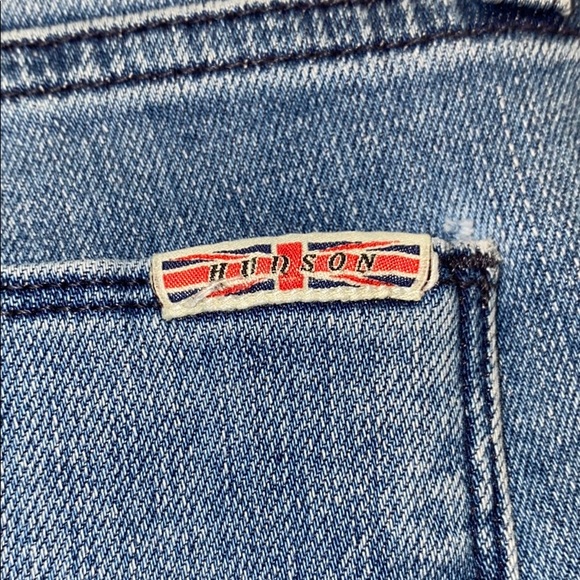 Shorts - Picture 3 of 3